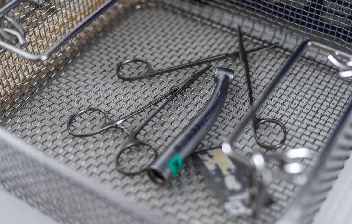 chirurgie dent aveugle