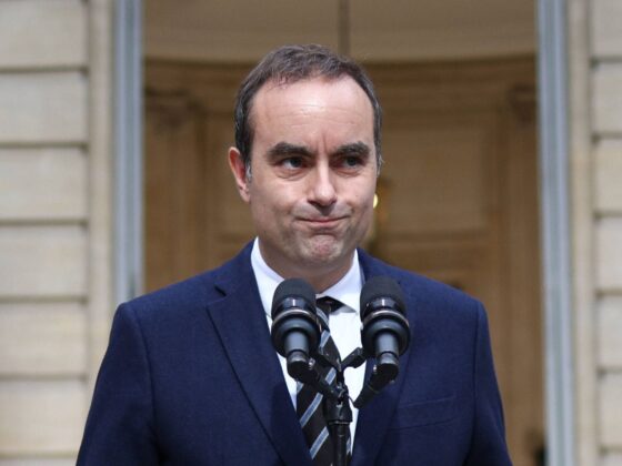 démission Lecornu Bourse