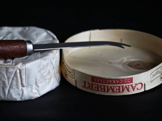 boîtes de camembert en bois
