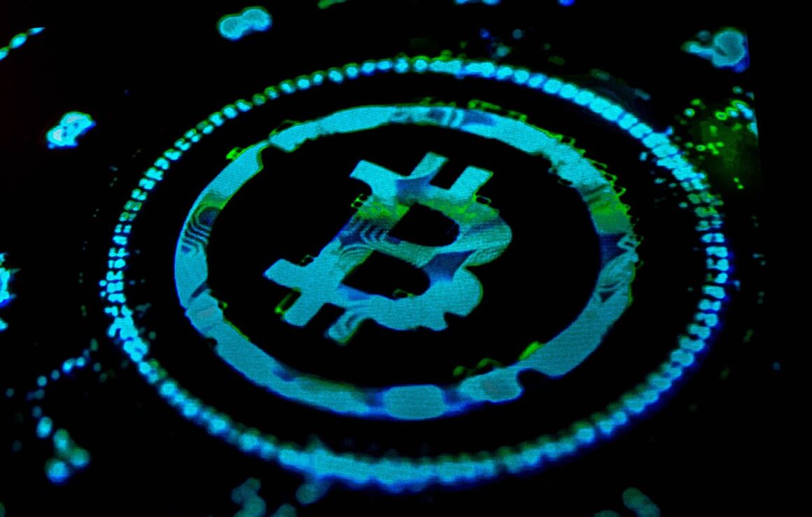 bitcoin 125000 dollars