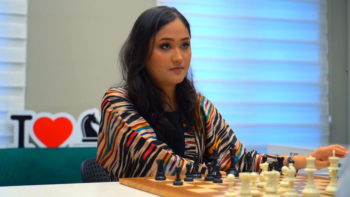 joueuse d'échecs ouzbèke