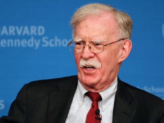 John Bolton inculpé