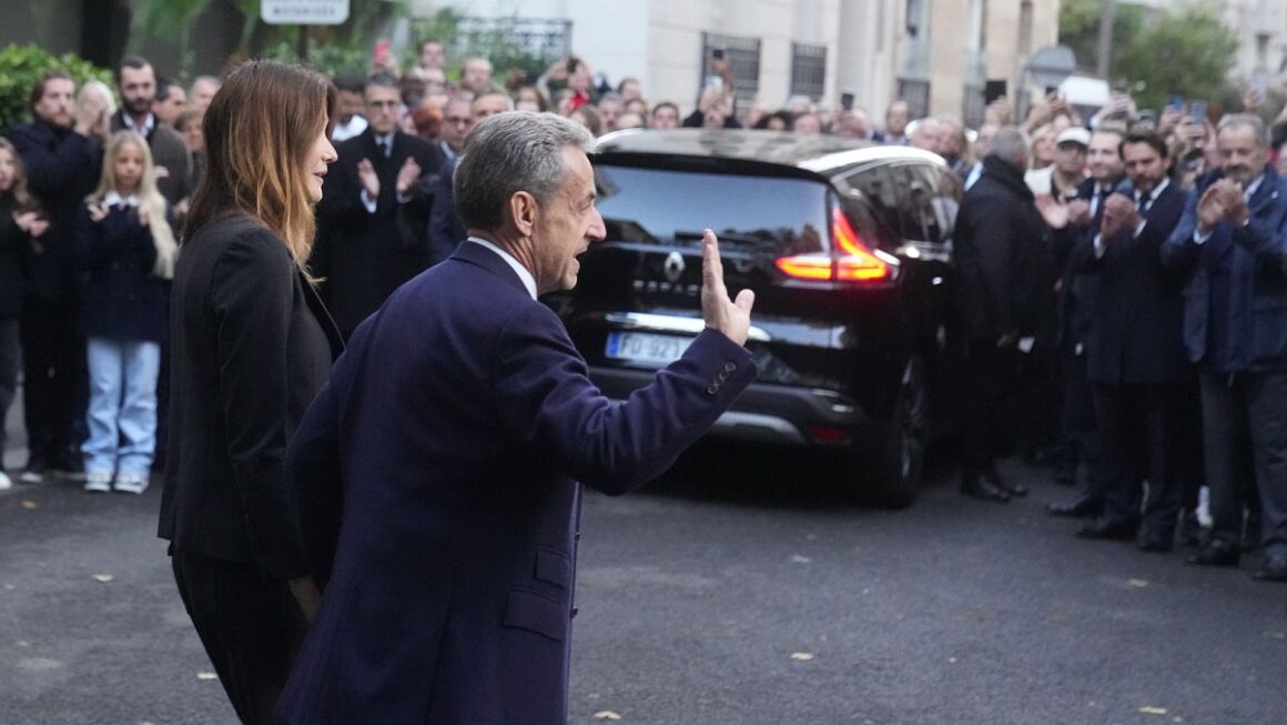 Nicolas Sarkozy incarcéré