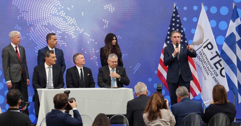 gaz naturel liquéfié en Grèce