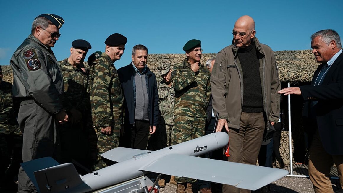drones militaires Grèce