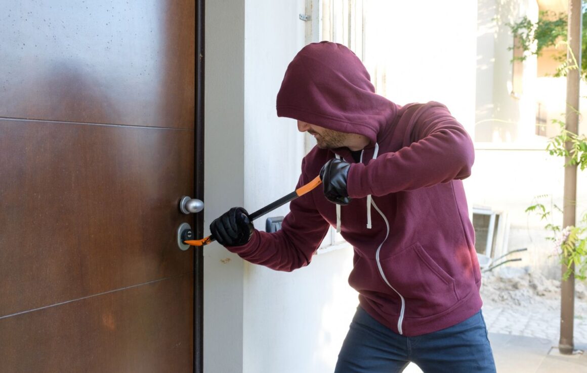 squatteur propriétaire condamnée