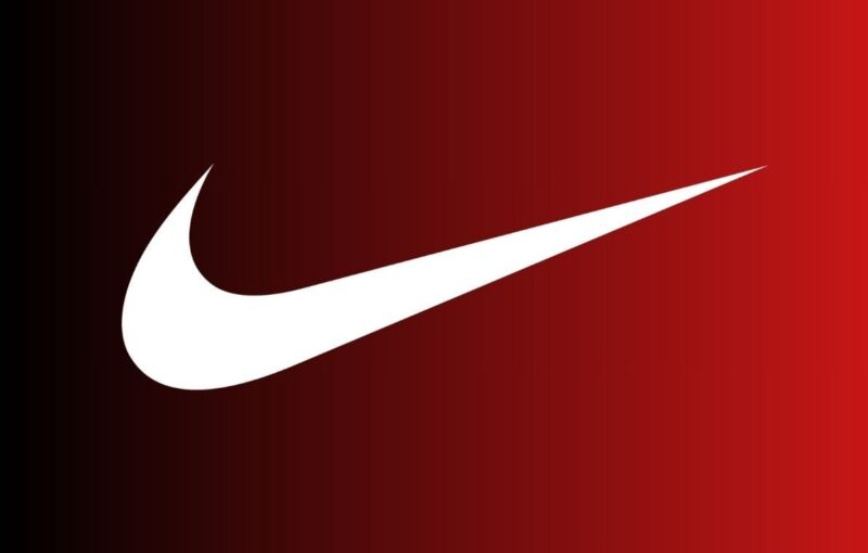 offres Nike moins de 100 euros