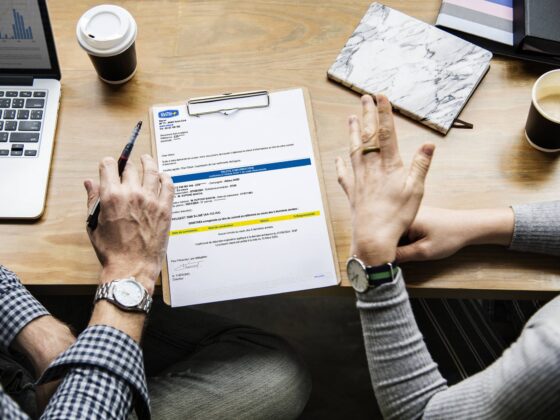 Assurance auto : découvrez les informations clés et conseils pratiques pour bien choisir votre couverture. Ne manquez pas nos astuces pour économiser !