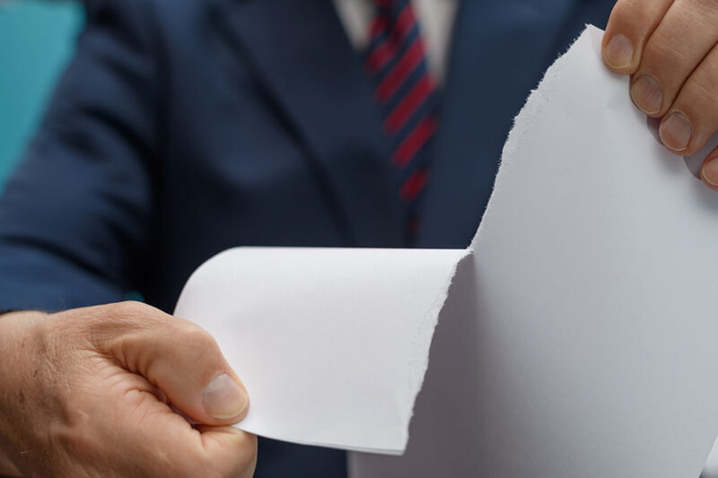 Resilier assurance auto n'a jamais été aussi simple. Suivez nos conseils pratiques pour mettre fin à votre contrat sans difficultés. Découvrez comment agir dès maintenant.