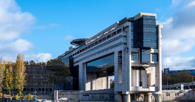 gaspillage commande publique