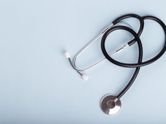 Peut-on avoir une mutuelle et une complémentaire santé ? Découvrez les avantages de cumuler ces deux protections. Lisez notre guide complet pour en savoir plus.