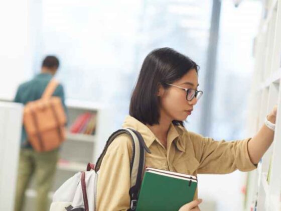 Mutuelle étudiant santé : découvrez comment choisir la couverture idéale pour vos besoins. Protégez votre santé et économisez dès aujourd'hui.