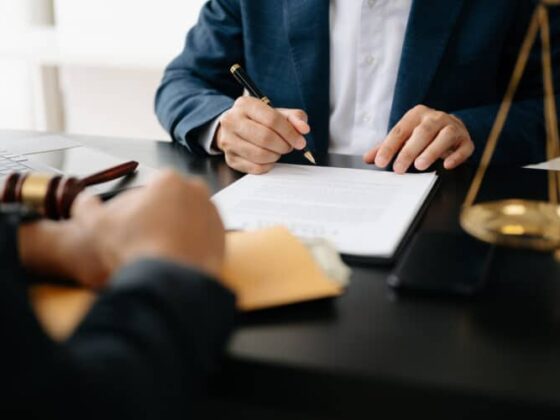 Lettre de résiliation pour mutuelle santé simple à rédiger. Suivez notre guide pour mettre fin à votre contrat facilement. Découvrez nos conseils pratiques.