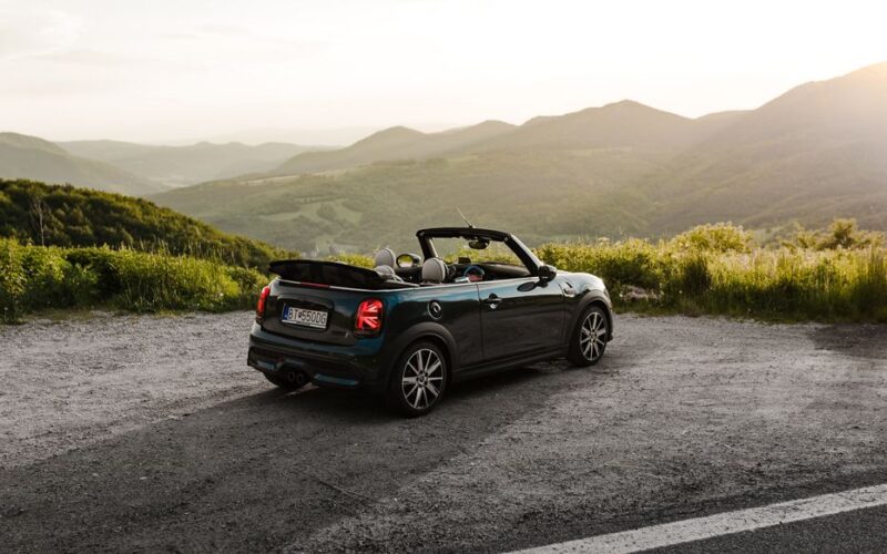 Quelle est l'assurance auto la moins chère en 2023 ? Découvrez nos conseils pour trouver la meilleure offre et économiser sur votre prime. Comparez maintenant !