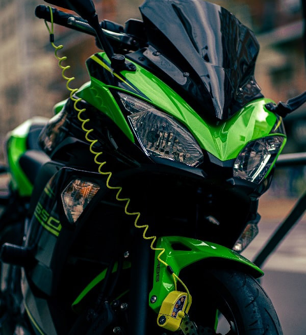 Assurance scooter 50cc : sécurisez votre deux-roues avec une couverture adaptée. Ne laissez pas l'imprévu vous surprendre, obtenez un devis maintenant !