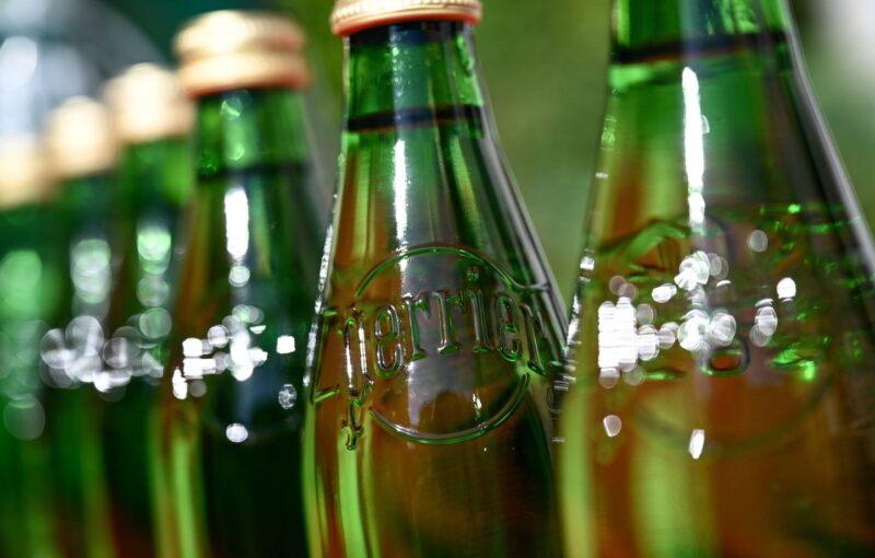 Perrier usine arrêt