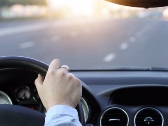 Assurance Axa Auto vous offre une protection adaptée à votre véhicule à prix réduit. Découvrez nos offres et économisez dès aujourd'hui sur votre assurance.