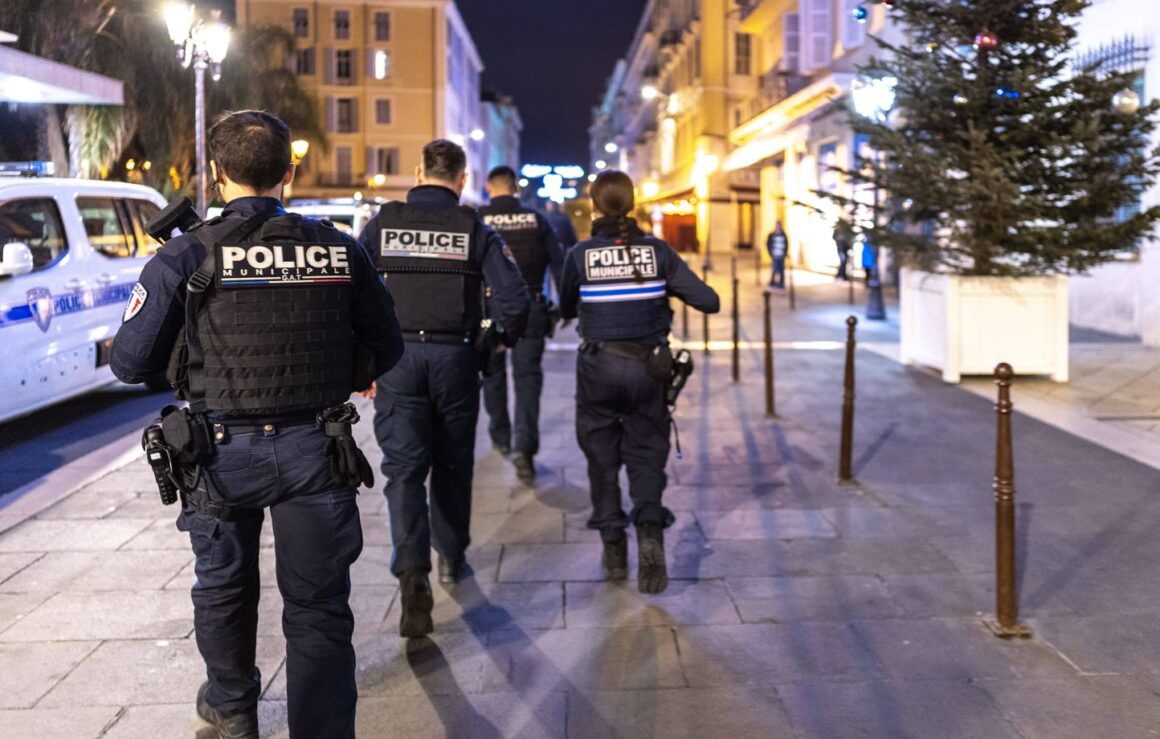 forces de l'ordre Nouvel An