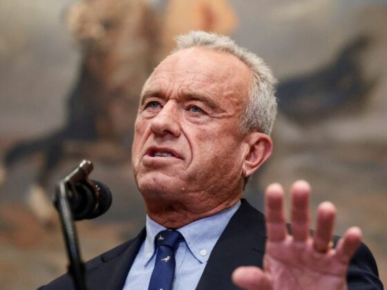 poursuites politiques Covid-19