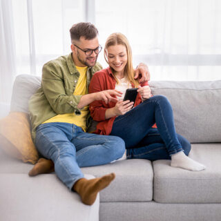 La maif vous offre des solutions d'assurance adaptées pour sécuriser votre avenir tout en réalisant des économies. Découvrez nos offres dès maintenant !