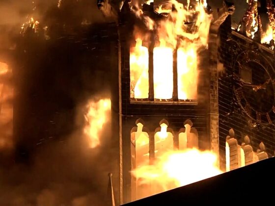 incendie église Vondel Amsterdam