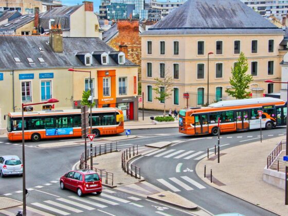 agression contrôleurs bus Le Mans
