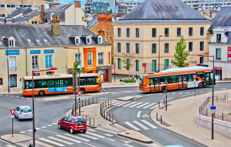 agression contrôleurs bus Le Mans
