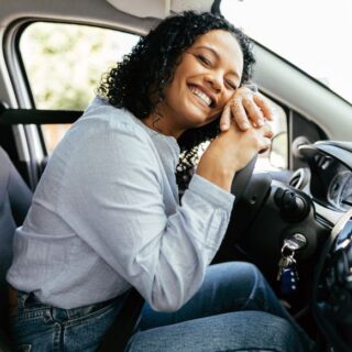 Assurance auto augmentation : découvrez les raisons de cette hausse et comment y faire face. Informez-vous et optimisez vos dépenses dès maintenant.