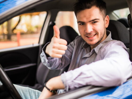 Assurance voiture jeune conducteur : découvrez des conseils pour comparer les offres et économiser. Ne laissez pas passer votre chance, agissez maintenant !