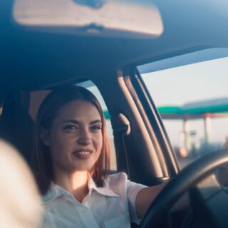 Assurance en ligne pas cher auto : trouvez la couverture idéale pour votre véhicule à prix réduit. Comparez les offres et économisez dès aujourd'hui !