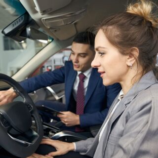 Devis assurance auto pour jeune conducteur en quelques clics. Comparez les offres et trouvez la meilleure couverture adaptée à vos besoins. Obtenez votre devis maintenant.