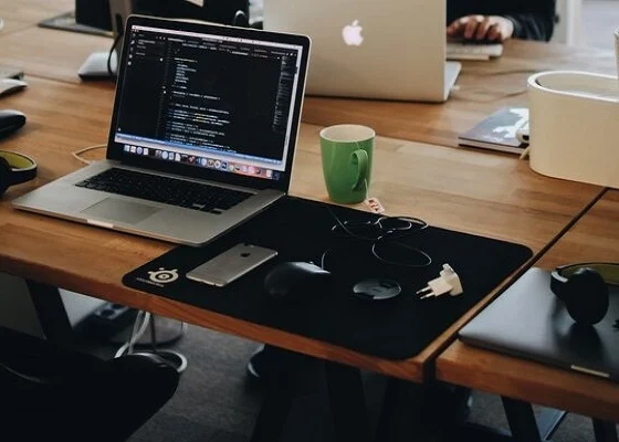 Tarif assurance auto-entrepreneur en ligne : comparez les offres et trouvez le meilleur prix pour votre couverture. N'attendez plus, faites votre choix dès maintenant.