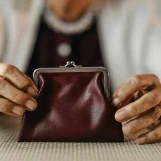 Santé senior mutuelle : choisissez une couverture adaptée à vos besoins. Comparez les options et trouvez la meilleure protection pour votre bien-être. Agissez maintenant !