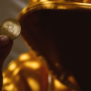 expert en cryptomonnaies