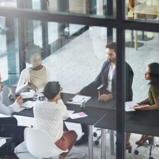 hausse prime d'activité