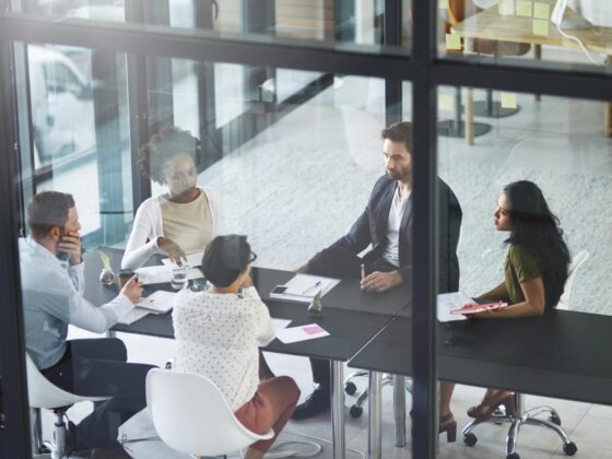 hausse prime d'activité