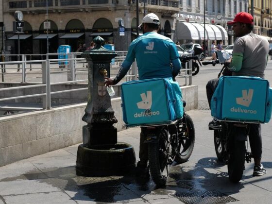 livraisons Glovo Deliveroo