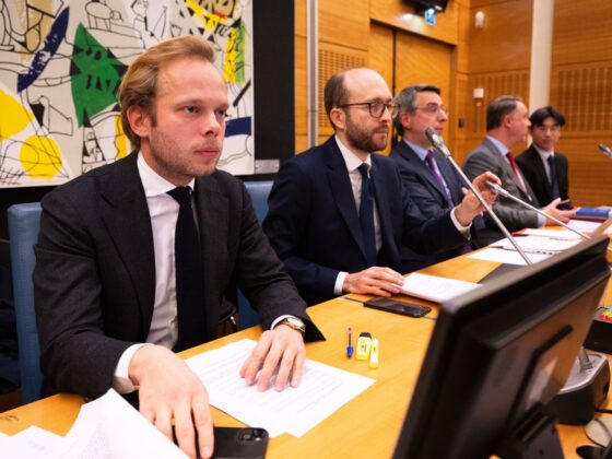 Mediawan contrôle américain