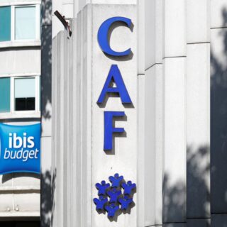 allocations familiales adolescents