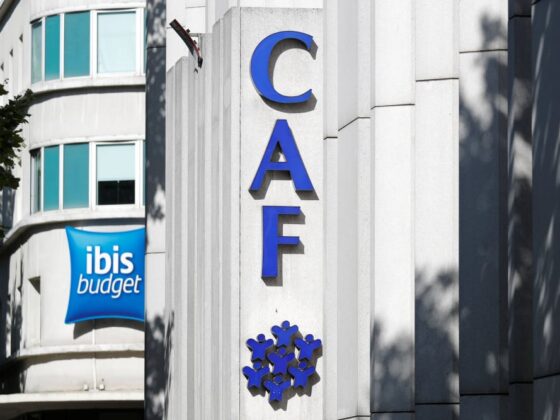 allocations familiales adolescents