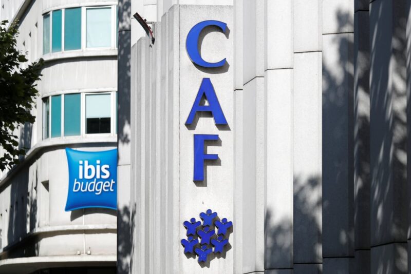 allocations familiales adolescents