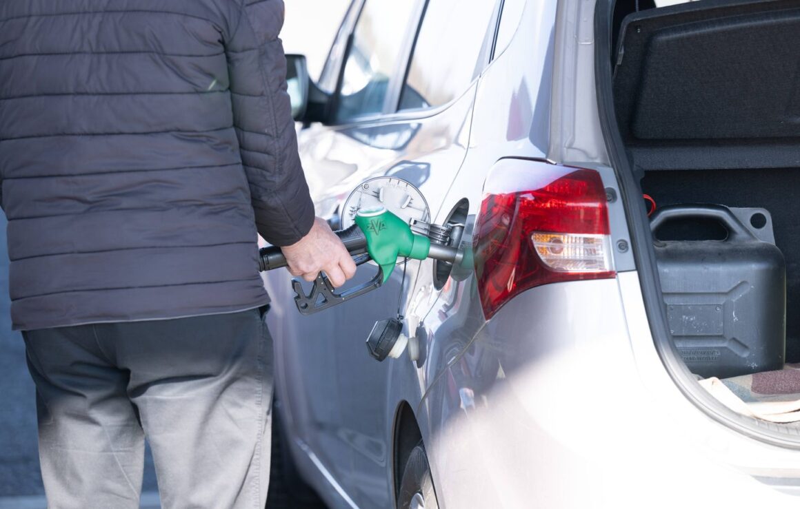 Guerre Iran station-service