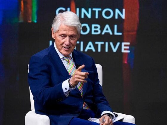 Bill Clinton jacuzzi Epstein