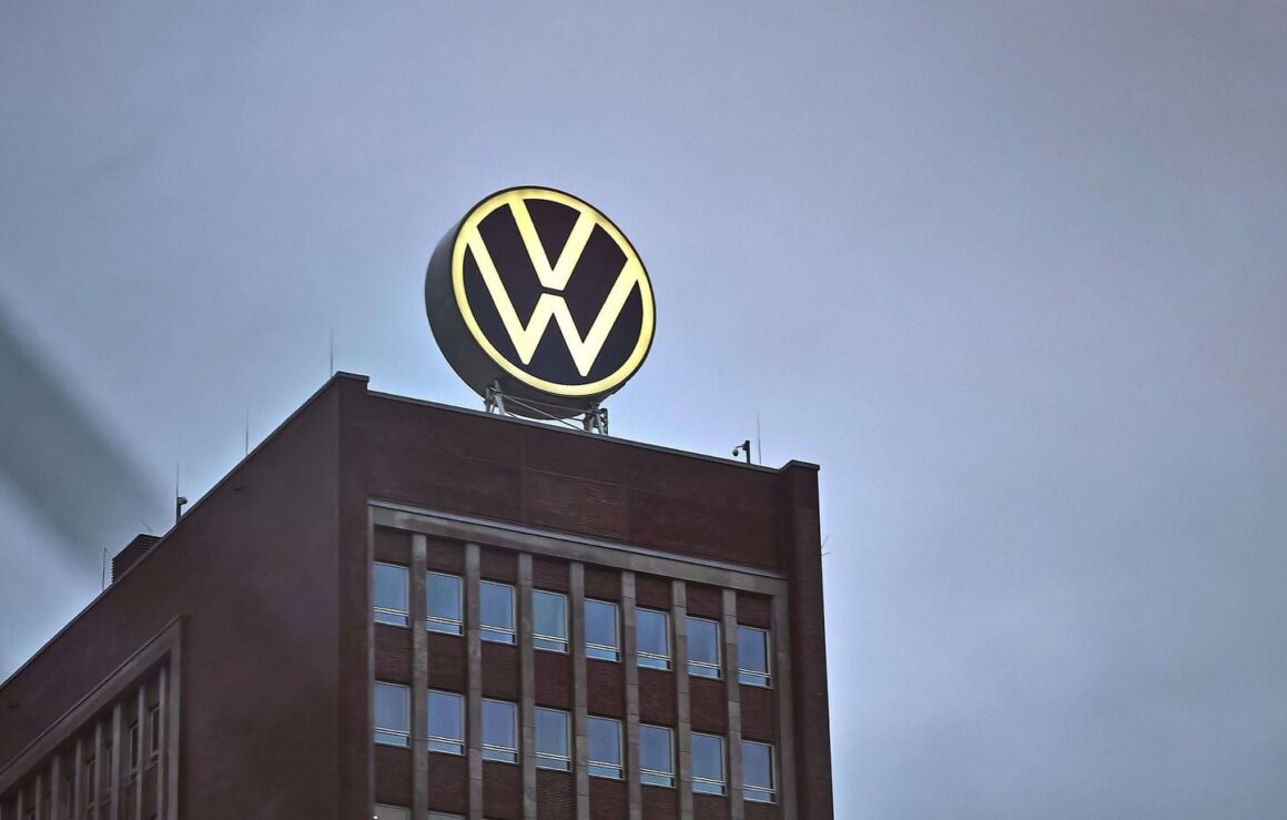 Volkswagen suppression postes