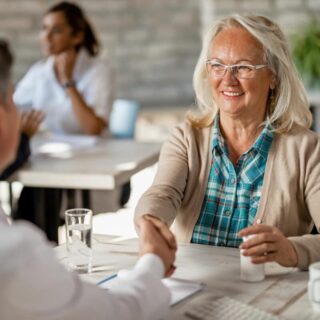 Que choisir comparatif mutuelle santé pour faire le bon choix et économiser sur vos dépenses de santé. Découvrez notre guide et faites le meilleur choix maintenant.