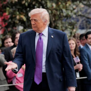 escorter tankers Hormuz