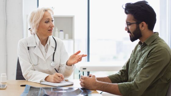 Comparaison de mutuelle santé : dénichez l'offre qui correspond parfaitement à vos besoins. Comparez dès maintenant pour faire le meilleur choix !