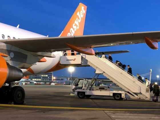 EasyJet Lyon taxe billets
