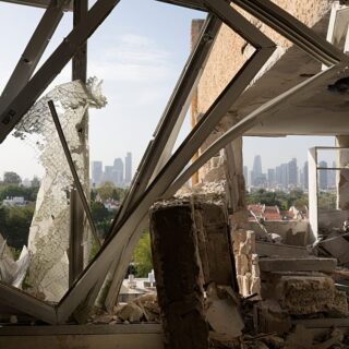 frappe de missile Tel Aviv