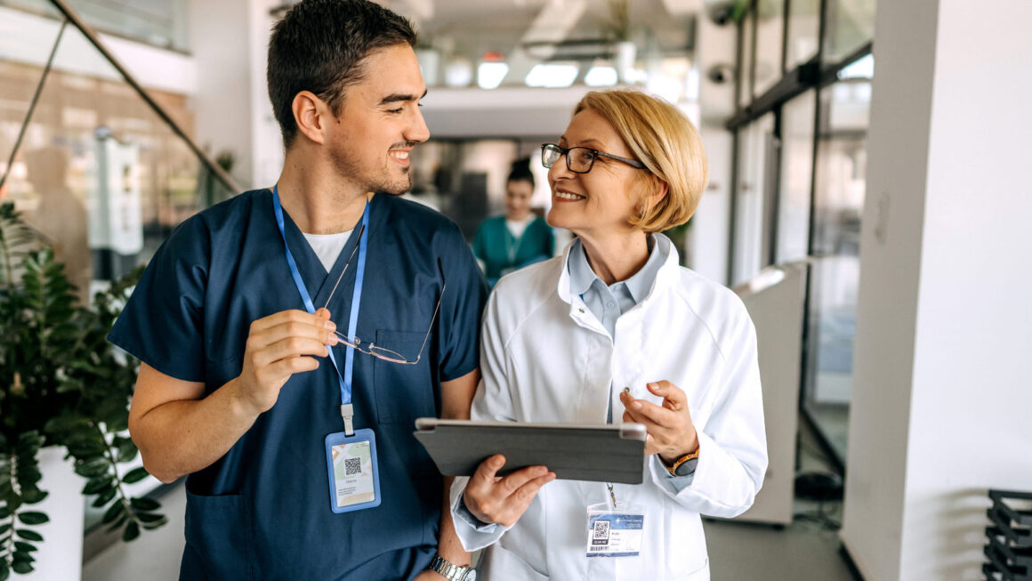 Mutuelle santé les moins chères : découvrez comment réaliser des économies sur vos dépenses de santé. Comparez et choisissez la meilleure option dès maintenant.